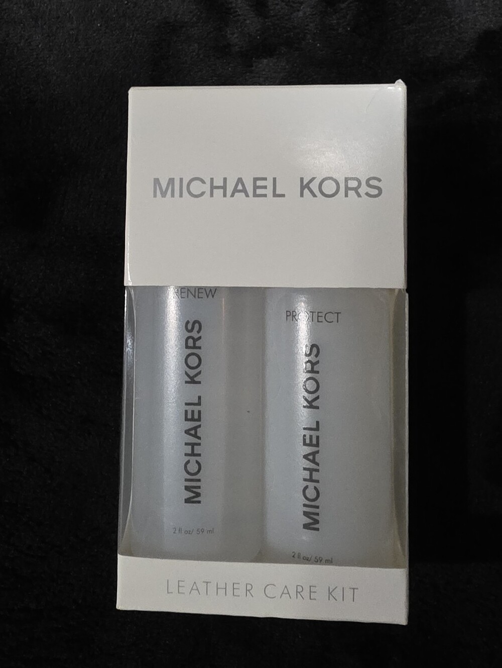 Michael Kors White and Black Monogram Backpack w/leather care kit - Picture 6 of 6